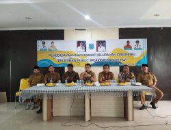 Bhabinkamtibmas Sambang Hadiri Pemberdayaan Masyarakat Cirendeu Dengan Pelatihan Public Speaking Bagi RT RW