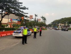 Patroli Sat Samapta Polres Tangerang Selatan Antisipasi Kemacetan dan Guantibmas di TL BSD Plaza