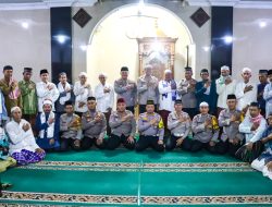 Subuh Berjamaah di Pondok Aren, Ini Pesan Kamtibmas Kapolres Tangsel Ke Jamaah Masjid Jami Daarul Muttaqiin