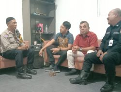 Bhabinkamtibmas Sambangi Pos Keamanan Kampus PKN STAN Jalin Silaturahmi