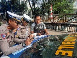 Sat Lantas Tangsel Gelar Razia Truk Besar Langgar Jam Operasional