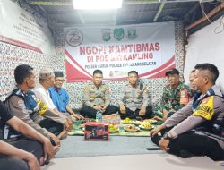 Kebersamaan dan Keakraban di Ngopi Kamtibmas: Wakapolsek Curug Sambangi Pos Satkamling Kampung Sukabakti