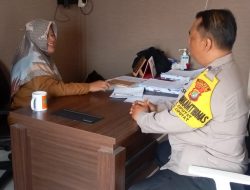 Bhabinkamtibmas Aiptu Asep Tasdik Sampaikan Pesan Kamtibmas di Puskesmas Ciputat
