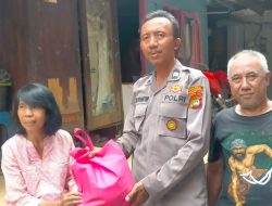 Kapolsek Ciputat Timur Berikan Santunan kepada Anak Yatim di Kelurahan Sawah