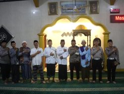 Polsek Pondok Aren Melaksanakan Safari Sholat Subuh Berjama’ah di Masjid Jami’ Nurul Falah