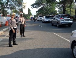 Kegiatan Pengaturan Lalu Lintas Pagi di Jl. Raya Rawa Buntu Serpong