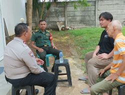 Sambang Warga Desa Bojongkamal, Bhabinkamtibmas Sampaikan Pesan Kamtibmas dan Pilkada Damai