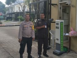 Bhabinkamtibmas Desa Curug Sangereng Ajak Warga Perkuat Keamanan Jelang Pilkada Serentak 202
