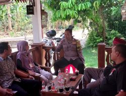 Bhabinkamtibmas Kelurahan Babakan Laksanakan Sambang Menjelang Pilkada Serentak Tahun 2024