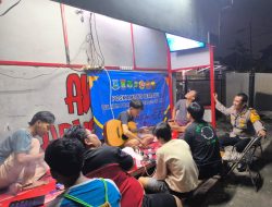 Pengecekan Poskamling Terpadu, Bhabinkamtibmas Bencongan Indah Perkuat Sinergi Jaga Kamtibmas