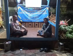 Aktifkan Poskamling Terpadu, Bhabinkamtibmas Cisauk Ajak Warga Waspada Keamanan dan Banjir