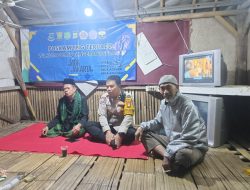 Bhabinkamtibmas Lengkong Karya Laksanakan Pengecekan Poskamling Terpadu