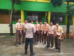 Cegah Tawuran Sejak Dini, Bhabinkamtibmas Kadu Jaya Laksanakan Program CETAR di SMK Al Hikmah Curug