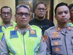 Polsek Tambora Bersama Satlantas Temukan Mobil Box Curian di Palmerah