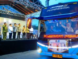393 Jemaah Haji Kloter Pertama Tangsel Diberangkatkan, Benyamin Pastikan Fasilitas dan Pendampingan Optimal